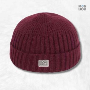 Bonnet Snow rouge pour un style hivernal tendance