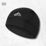Bonnet sport noir pour un look dynamique et tendance