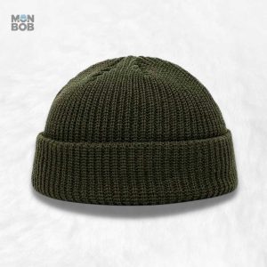 Bonnet vert pour homme, accessoire tendance et confortable
