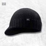 Bonnet noir à visière courte, style décontracté et moderne