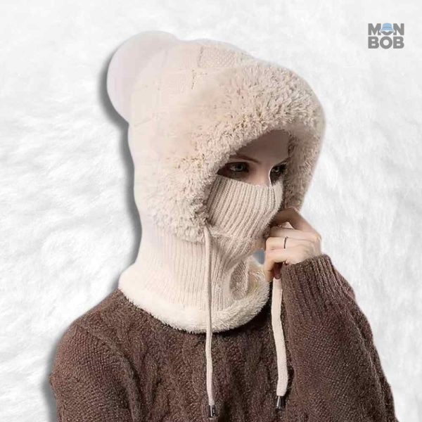 Cagoule femme crème, accessoire mode pour l'hiver