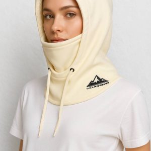 Cagoule avec capuche, style et confort pour le ski