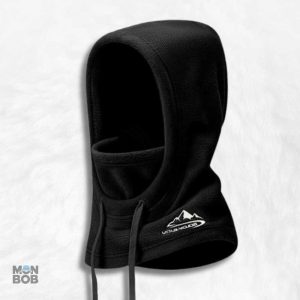 Cagoule noire avec capuche idéale pour le ski