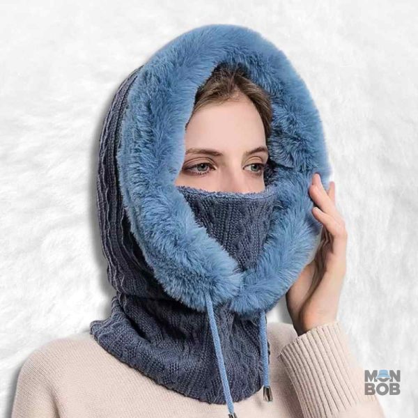 Cagoule bleue femme, accessoire d'hiver stylé et pratique