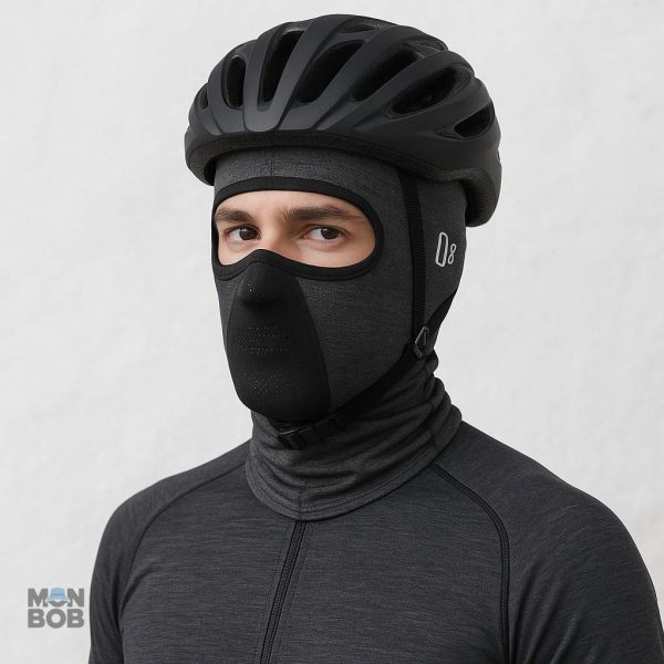 Cagoule de moto grise, idéale pour les trajets en deux-roues