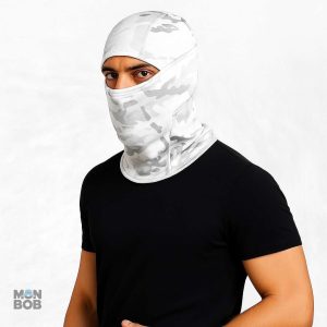 Cagoule de ski en motif camouflage pour conditions neigeuses