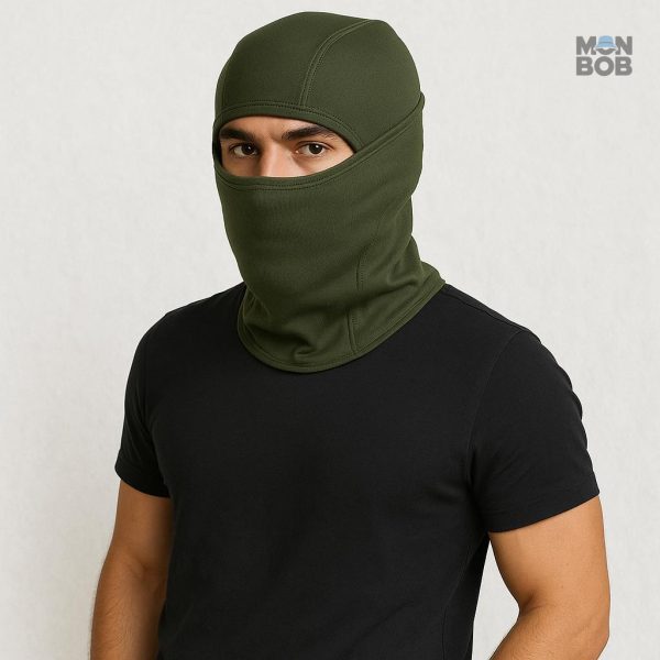 Accessoire de ski essentiel : cagoule verte pour temps froid