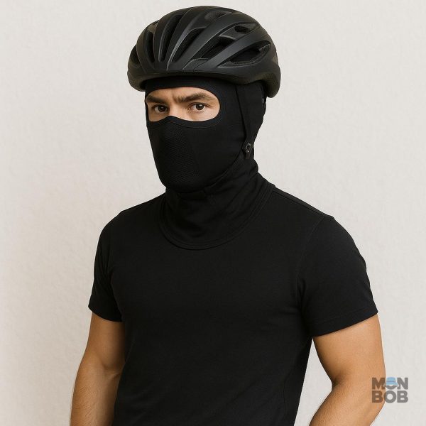Cagoule vélo noire, idéale pour les sorties en hiver