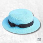 Canotier en paille bleu ciel élégant et léger