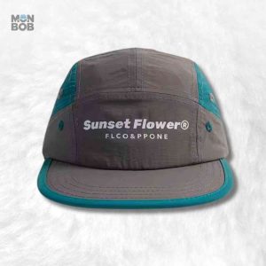 Casquette 5 Panel grise pour un look sportif et décontracté