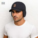 Accessoire chaud et pratique, la casquette cache-oreilles noire