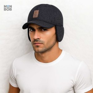 Accessoire chaud et pratique, la casquette cache-oreilles noire