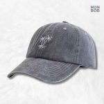 Casquette été grise avec motif palmier