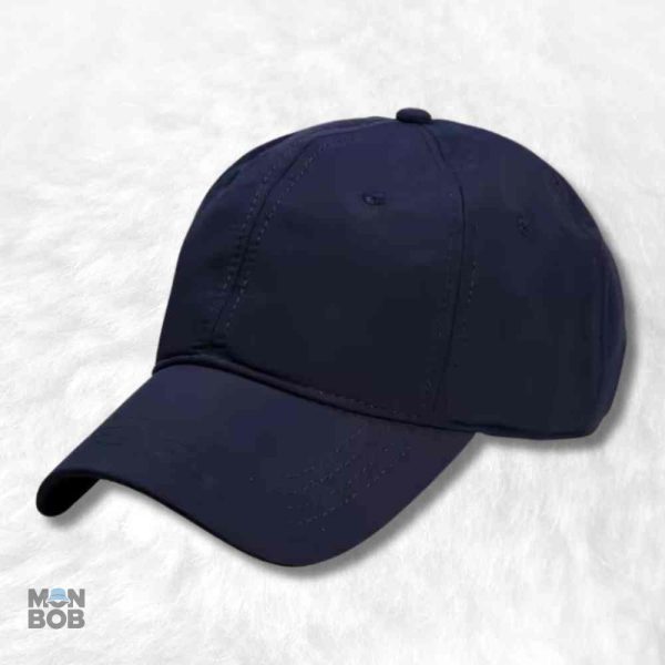 casquette-impermeable-bleu-nuit-1 Casquette imperméable bleu nuit pour une protection optimale