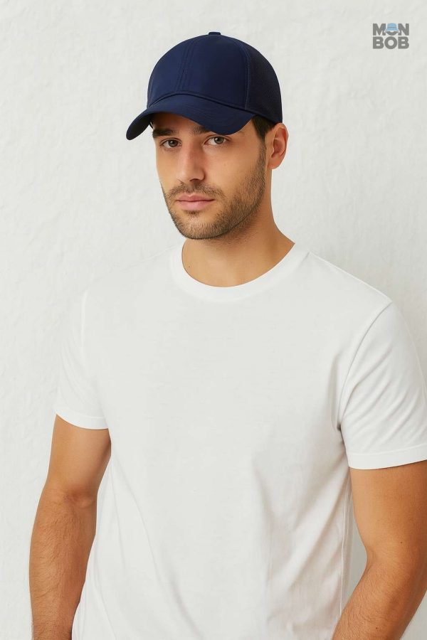 Casquette bleue résistante à l'eau, idéale pour les intempéries