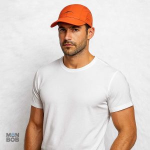 Accessoire de sport : casquette orange résistante à l'eau