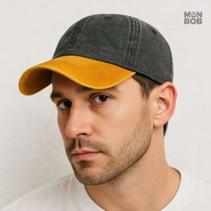 Casquette en jean avec détails dorés pour un look unique