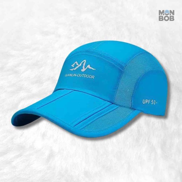 Casquette Montagne bleu pour les randonnées en plein air