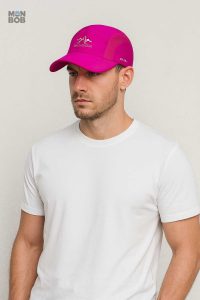 Accessoire de mode féminin : casquette Montagne confortable et stylée
