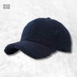 Casquette moumoute bleue pour un look tendance et confortable