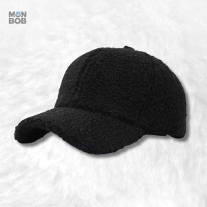 Casquette Moumoute Noir élégante pour un style décontracté