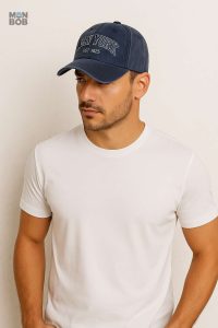 Casquette marine avec logo New York emblématique