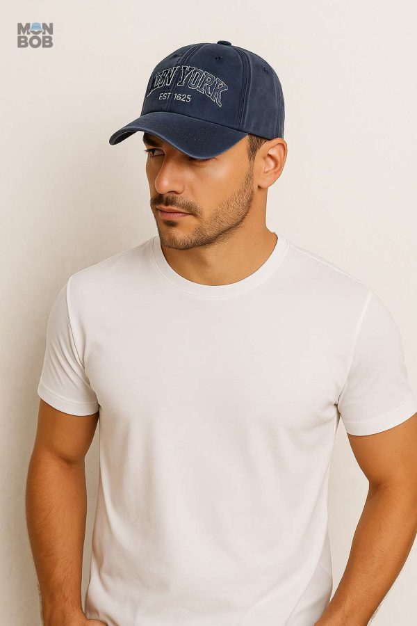 Casquette marine avec logo New York emblématique