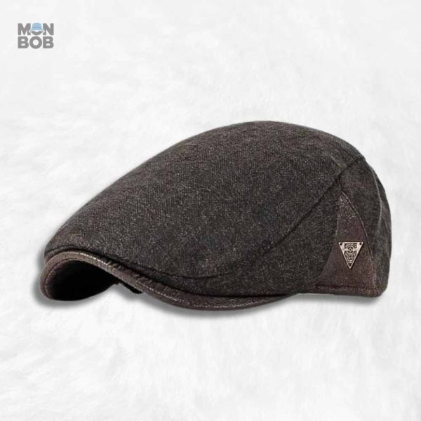 Casquette plate homme marron élégante et moderne