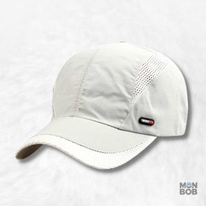 Casquette randonnée femme gris clair, idéale pour les activités en plein air