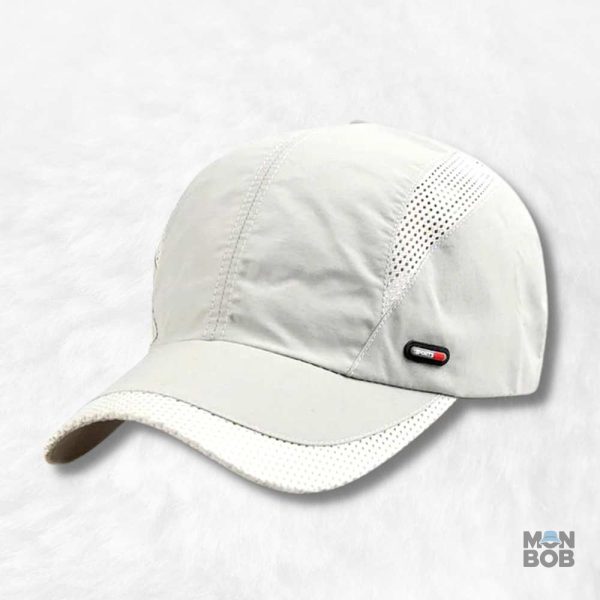 Casquette randonnée femme gris clair, idéale pour les activités en plein air
