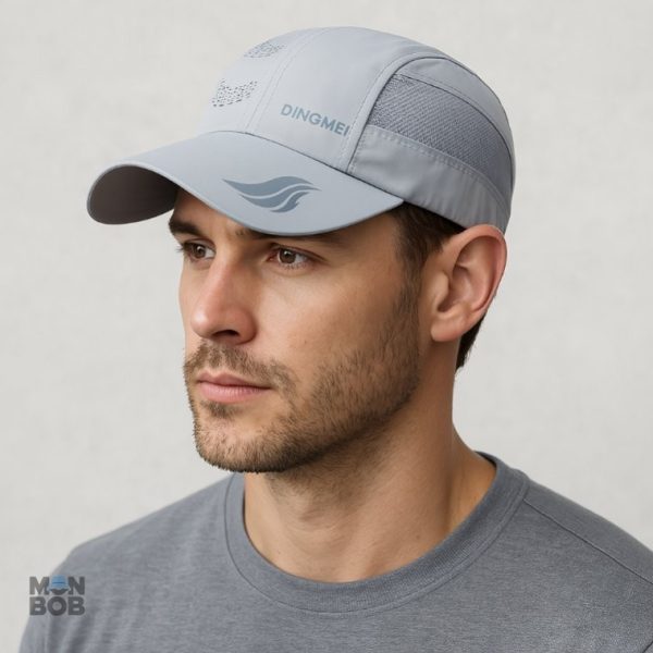 Casquette légère en gris clair, idéale pour le running