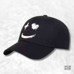 Casquette Smiley Amour avec motif cœur emblématique