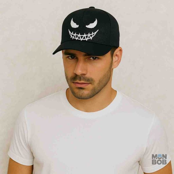 Casquette avec motif Smiley inspiré du style démoniaque