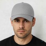 Casquette Grise tendance pour les amateurs de sport
