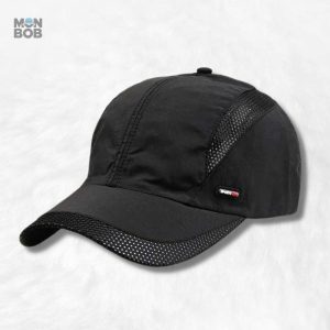 Casquette noire sport pour un look décontracté et dynamique