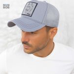 Casquette grise avec motif loup, style Trucker