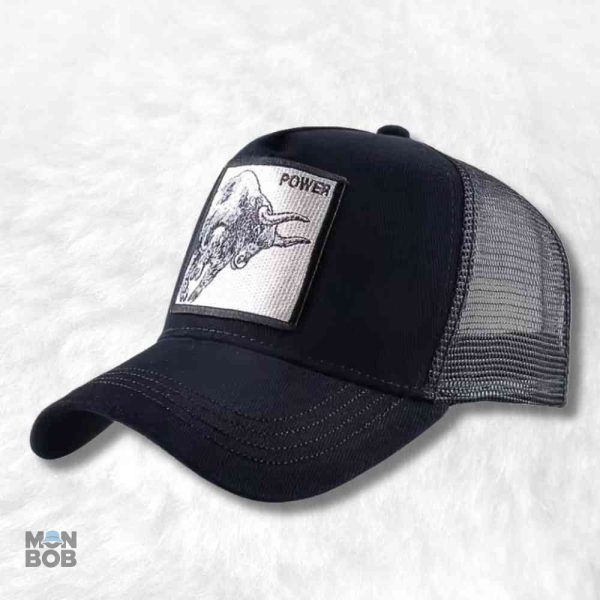 Casquette Trucker noire avec motif taureau