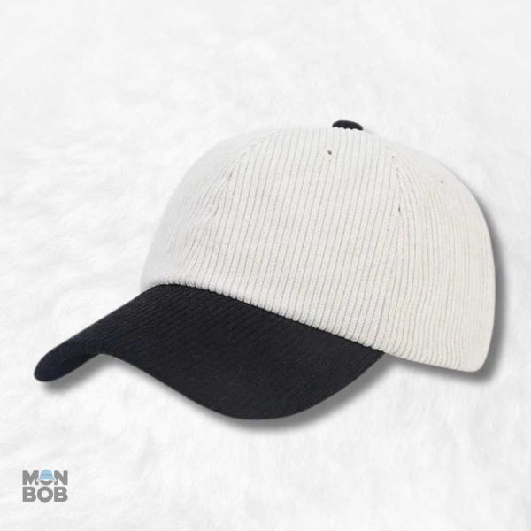 Casquette bicolore en velours côtelé noir élégante