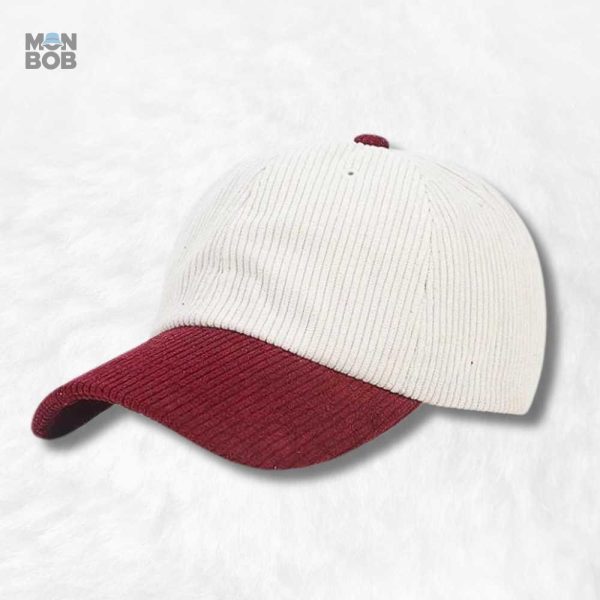 Casquette bicolore en velours côtelé rouge