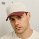 Casquette velours rouge style bicolore