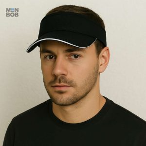 Accessoire de golf noir avec visière, parfait pour les journées ensoleillées