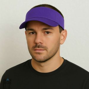 Accessoire mode : casquette violette à visière ajustable