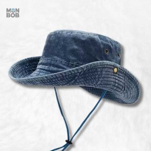 Chapeau Aventurier Bleu pour explorer la nature