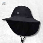 Chapeau Bob noir avec protège nuque pour un style décontracté
