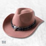Chapeau cowboy en feutre rose pâle pour un style unique