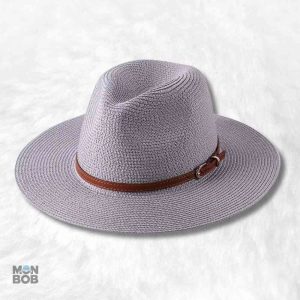 Chapeau de paille fedora femme gris élégant et tendance