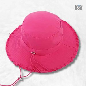 Chapeau femme été fuchsia pour un look estival chic