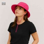 Chapeau d'été fuchsia, accessoire tendance pour femmes