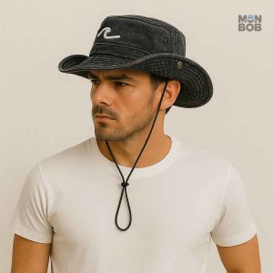 Chapeau noir pour homme, idéal pour se protéger du soleil