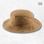 Chapeau Militaire Camel en style moderne